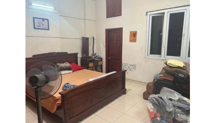 Bán Nhà Mặt Tiền 12,6 Tỷ, 4 Tầng-100m2 -Đường 297-Phước Long B-Quận 9
